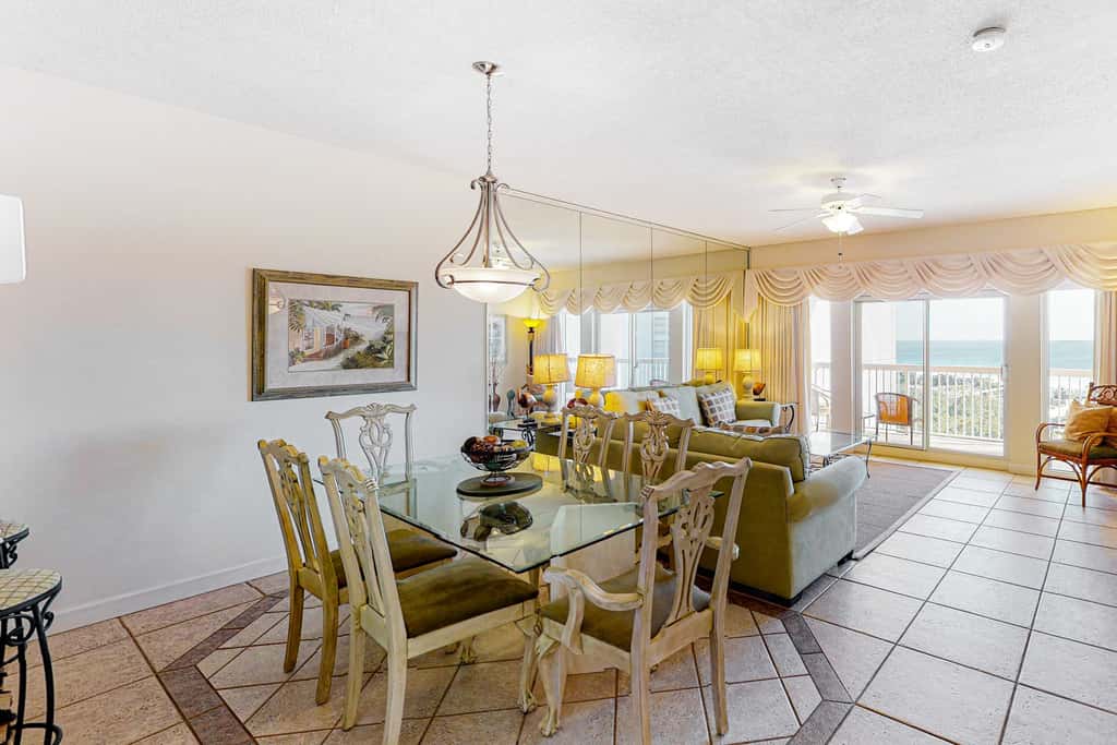 2BR Gulf view, private balcony, pool access