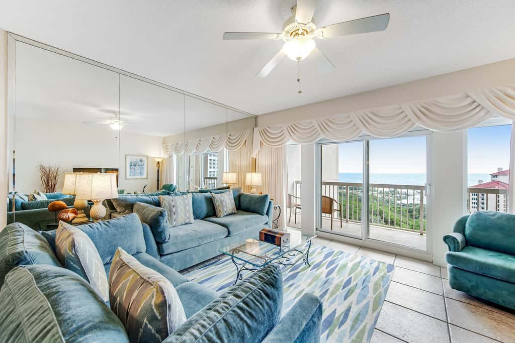 2BR Gulf view, private balcony, pool access
