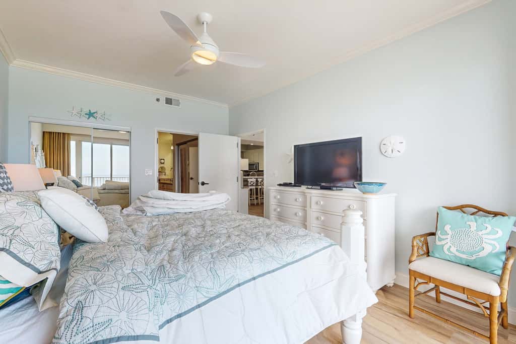 Exclusive Gulf-front Condo w/ Private Balcony