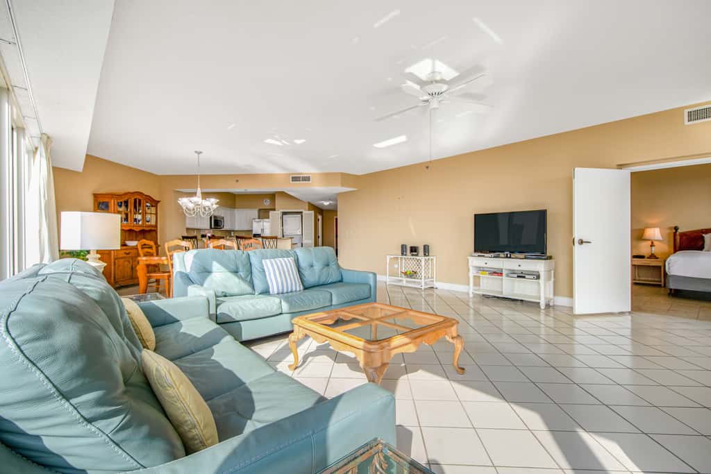 Breathtaking Gulf views, private balcony