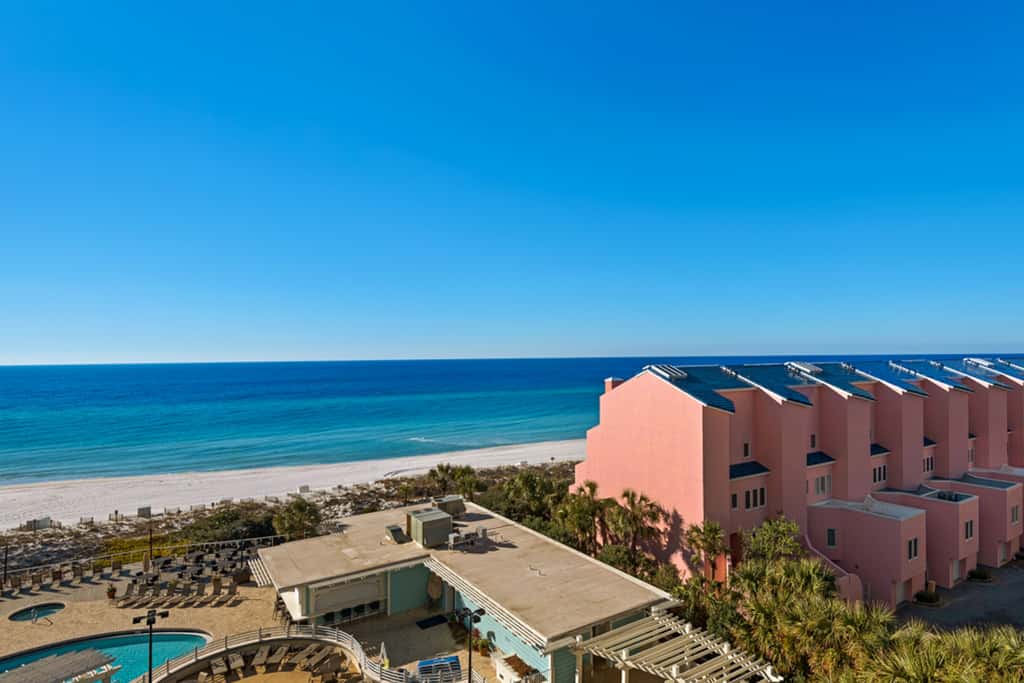 Breathtaking Gulf views, private balcony
