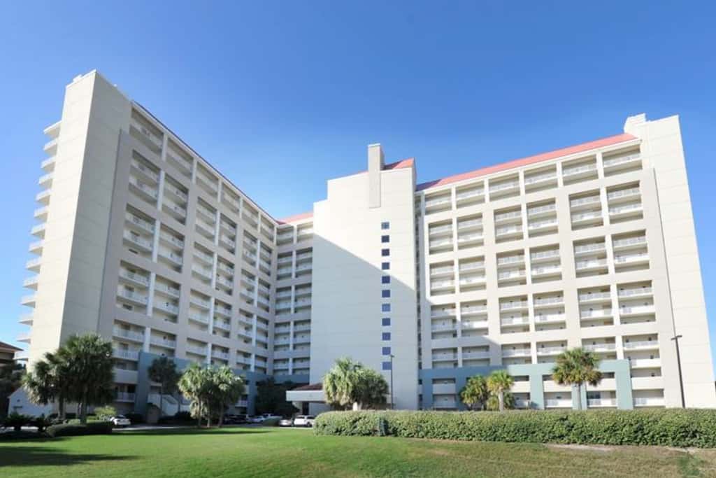 Breathtaking Gulf views, private balcony
