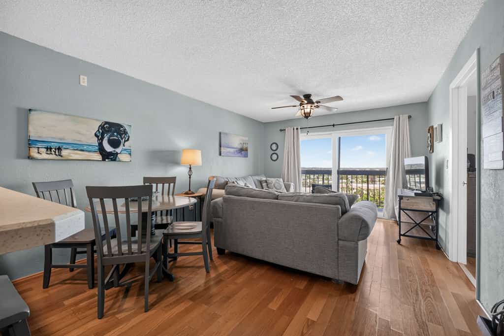 Oceanfront escape w/ 2 balconies & pool access – peaceful beach vibes
