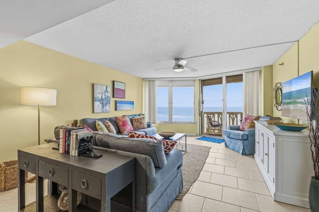 Oceanfront Views, Pool, Remodeled Baths & Smart TVs – Steps to the Sand