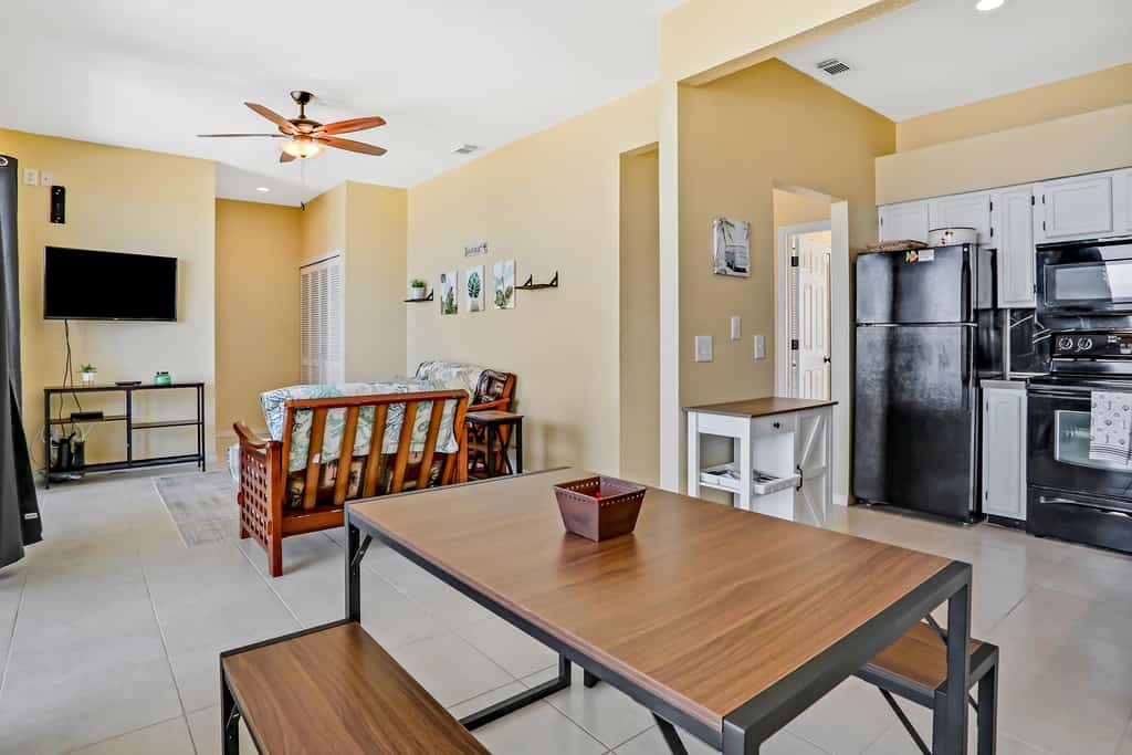 Oceanfront Condo w/ Balcony, Pool & Serene Beach Access