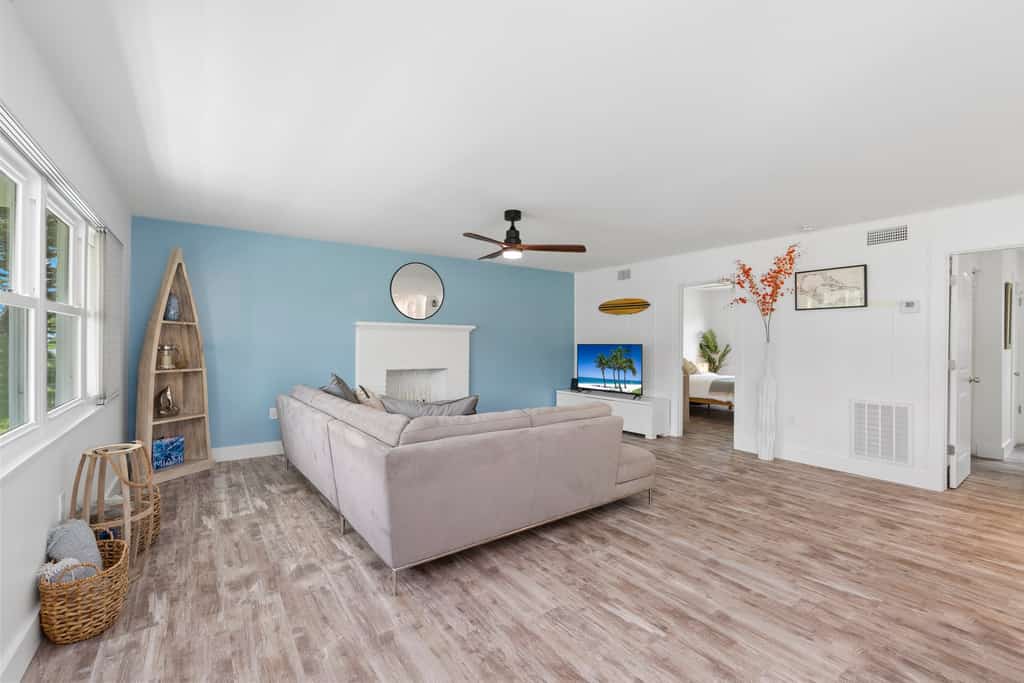 Location & Comfort- Coastal Meets Contemporary