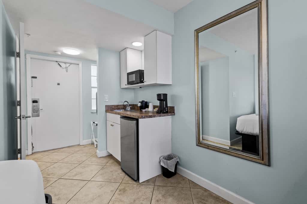 Oceanfront Inn Room #18- Ocean View Balcony, 2 Full Beds