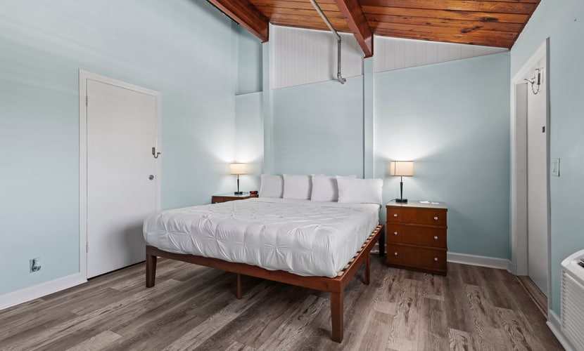 Oceanfront Inn, Standard Room, King Bed, Inlet View, #15
