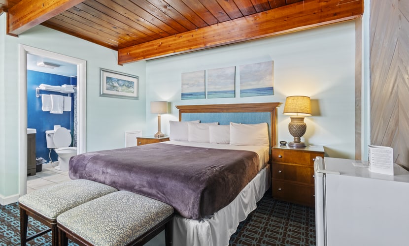 Oceanfront Inn, Inlet View, King Bed, #9