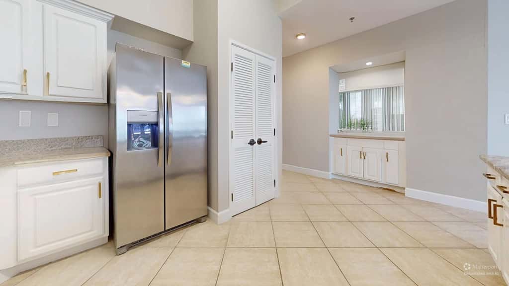 Exclusive Gulf view 3BR, pool & tennis