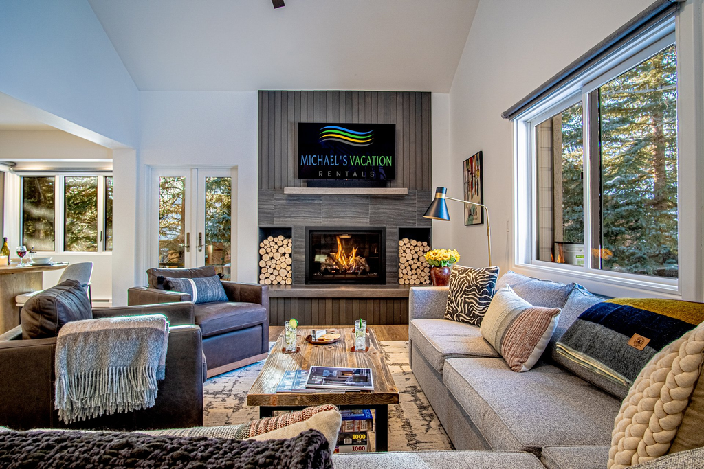 Bluff Condo 4031