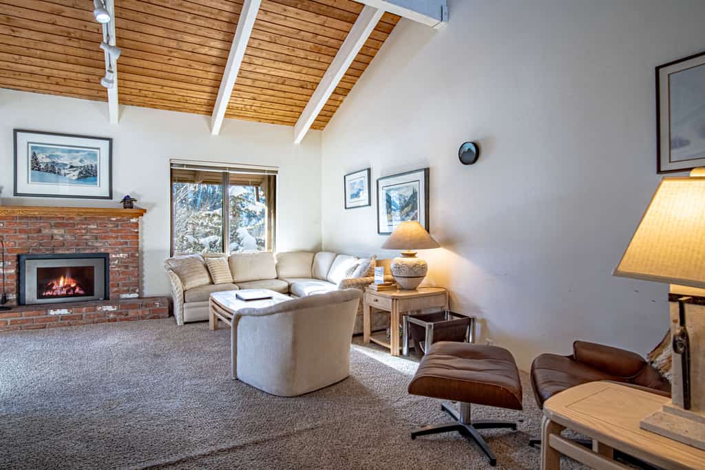 SV120 - Walk to Lifts & Town - Hot Tub & Pool