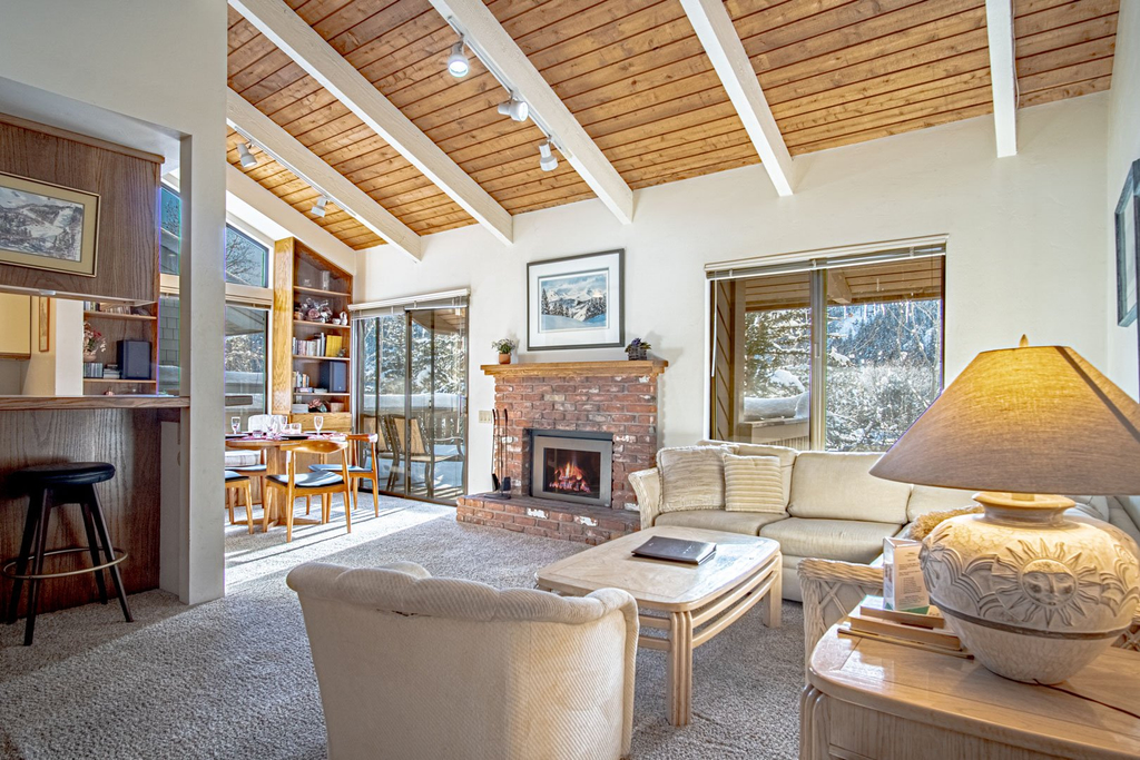 Sun Valley Condo 120