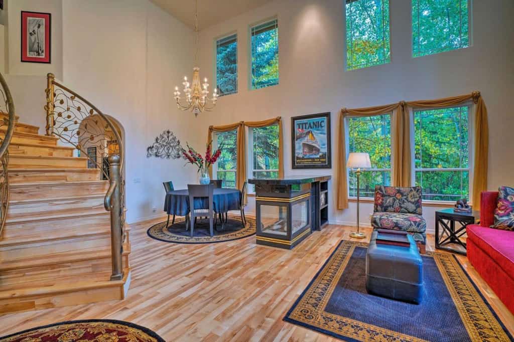 Grand Hailey Home by Big Wood River and Sun Valley! is located in Hailey.
