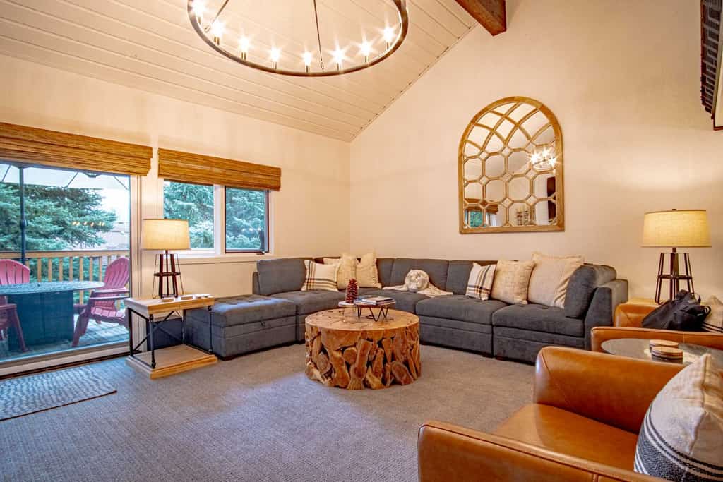 Sunburst 33 - 3BD + Loft + Resort Amenities