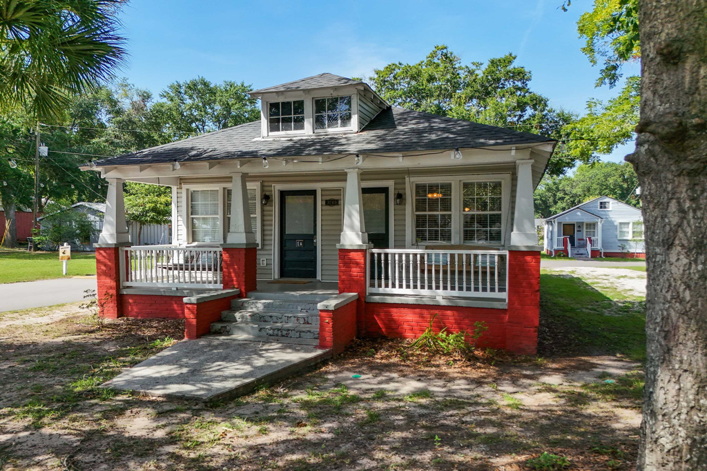 Charming Charleston Bungalow Near Park Circle