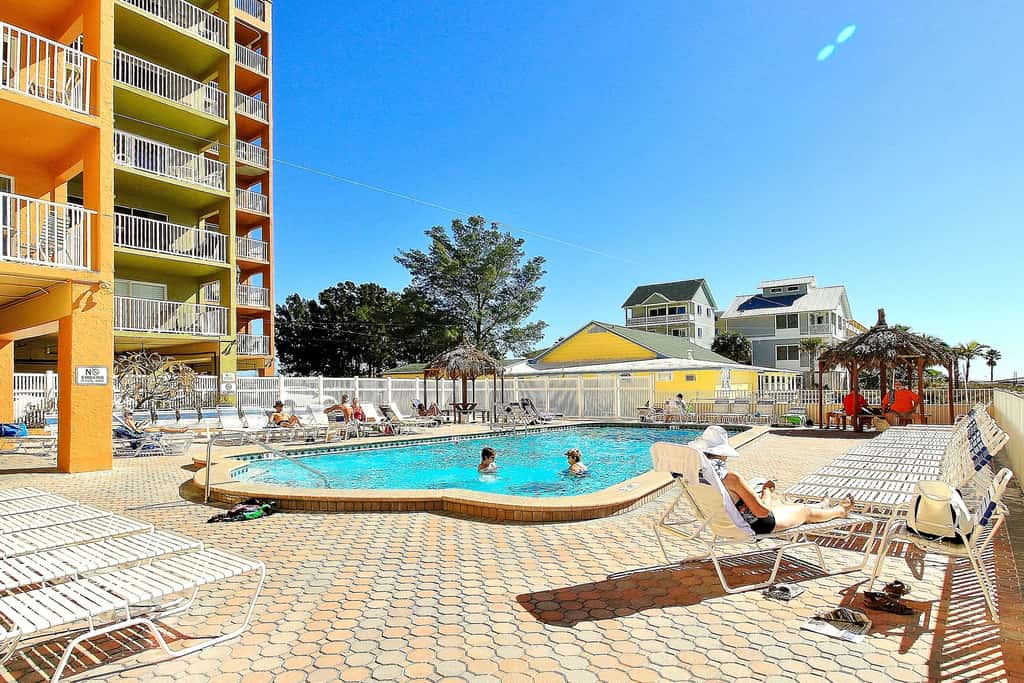 Gulf-Front Condo with Pool & Stunning Sunset Views