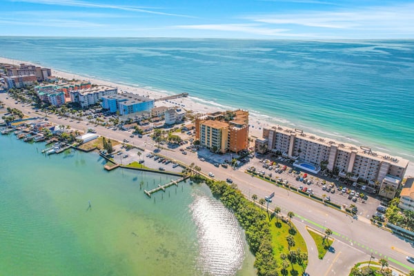 Holiday Villas III 205