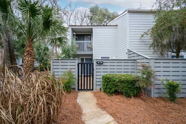 Beach, Pool, Golf! This lovely Shipyard villa has it all!!!