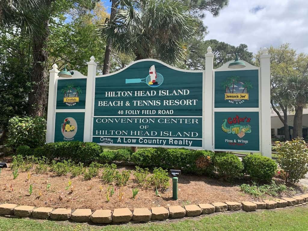 Resort Living | Pool, Tennis & Beach Access