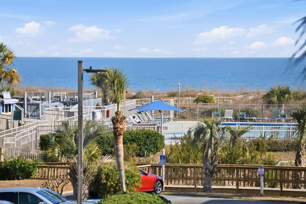 Resort Living | Pool, Tennis & Beach Access
