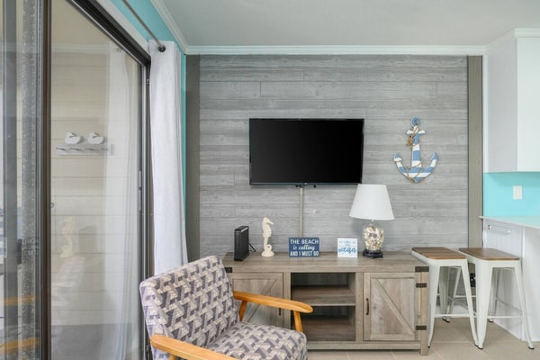Make it a vacation to remember! Beautiful Ocean Views from deck of this renovated. Easy walk to pool and beach. Ride bikes, swim, play tennis or pickle ball. Great family resort. Special Fall and Winter Pricing! Contact Us!