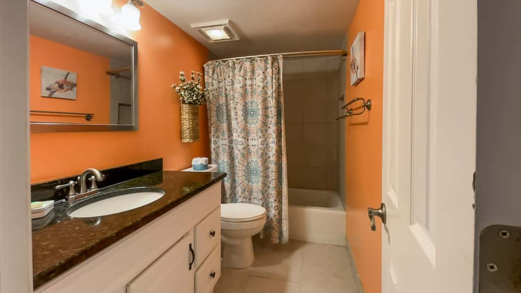 Sea Pines Top-Floor Villa | Golf & Wooded Views