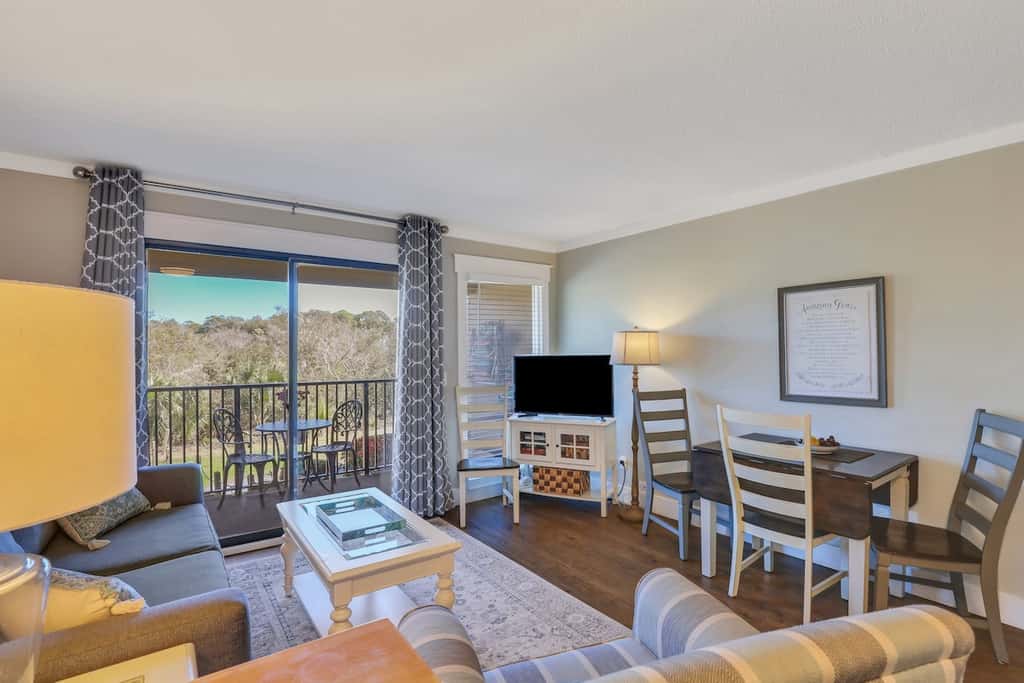 Ocean Villa C117 | Steps to Beach & Largest Pool