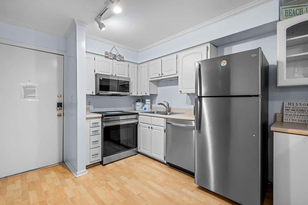 First-Floor Family Villa @ Fiddler’s Cove