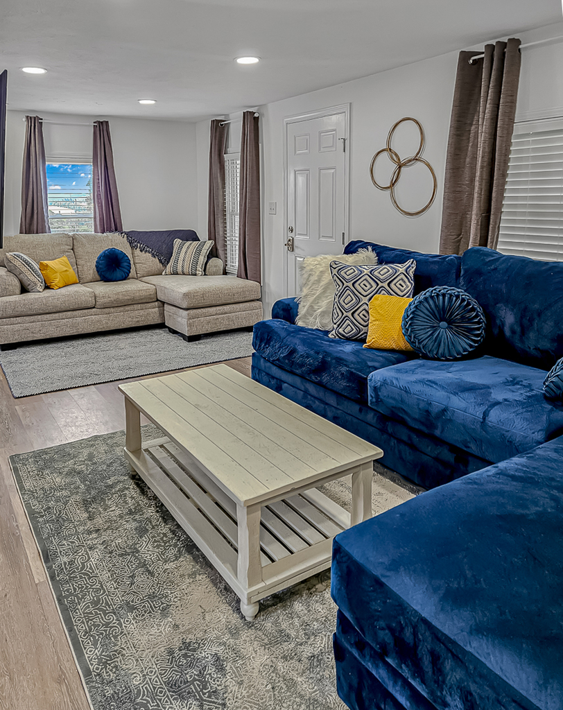 218 Mockingbird Lane