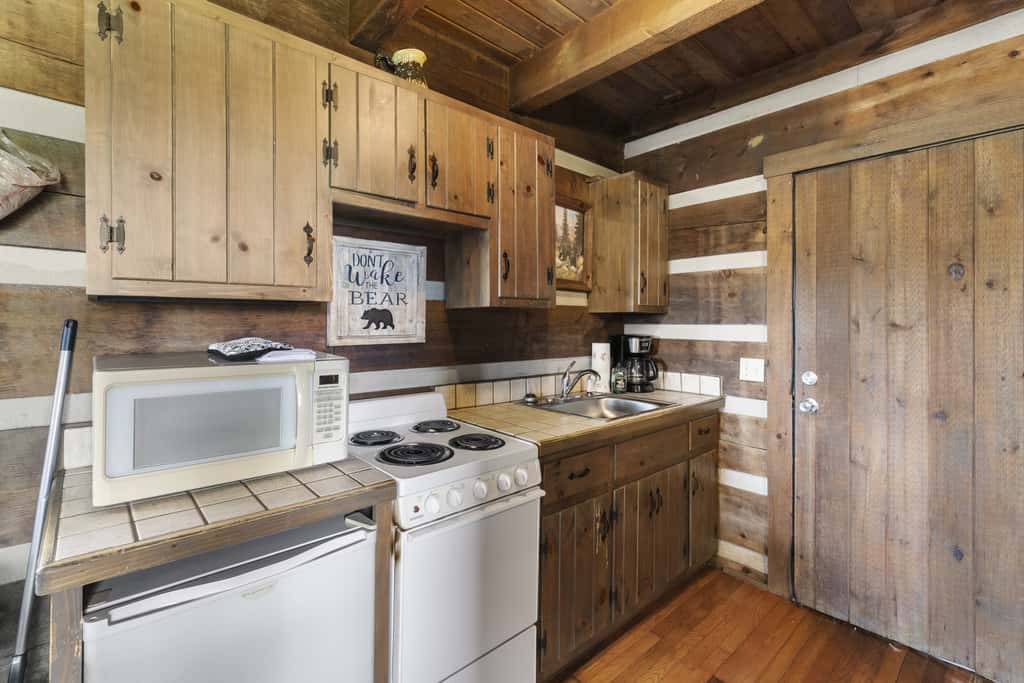 Pilot Mountain Cabin