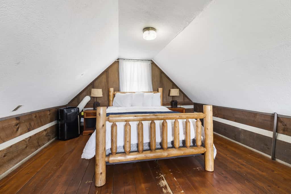 Pilot Mountain Cabin