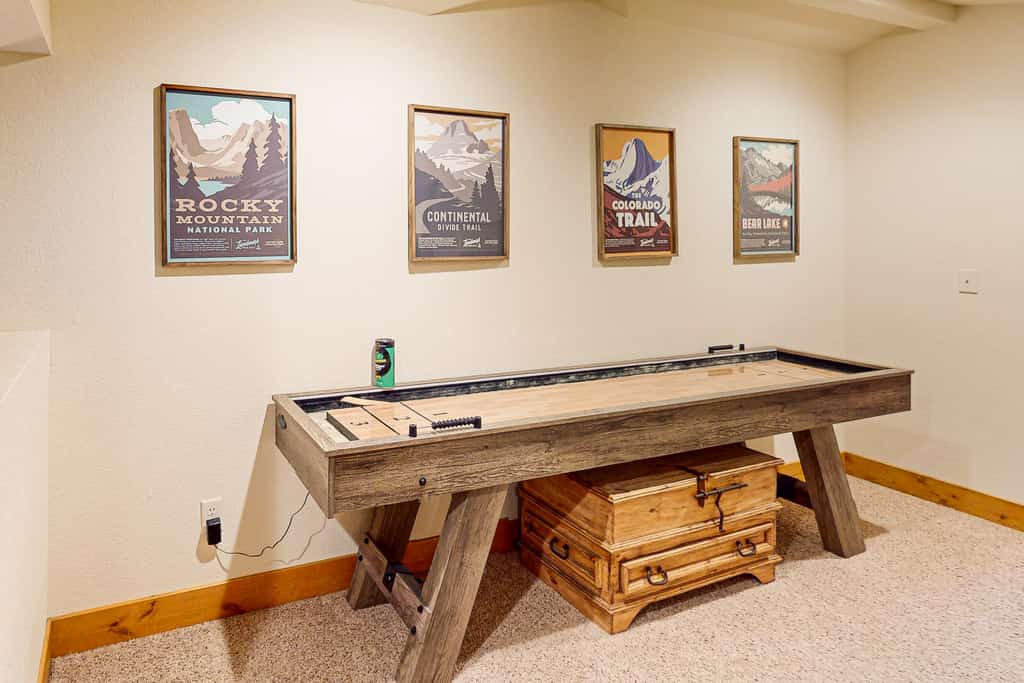 Luxurious dog-friendly townhome near Lake Estes with fantastic views