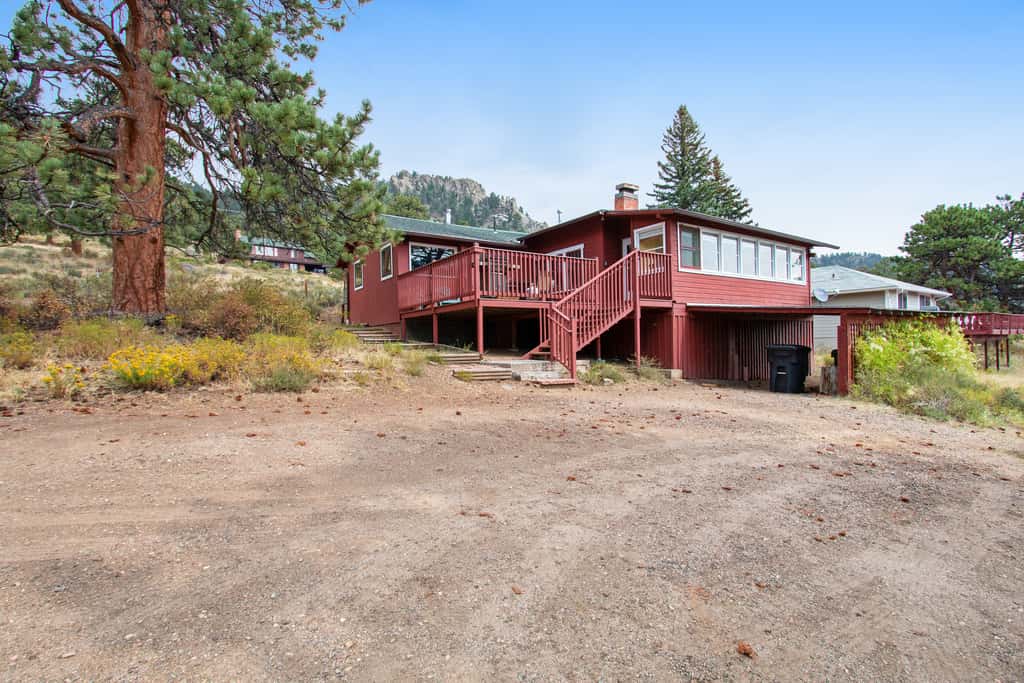 Deer Mountain Lodge North
