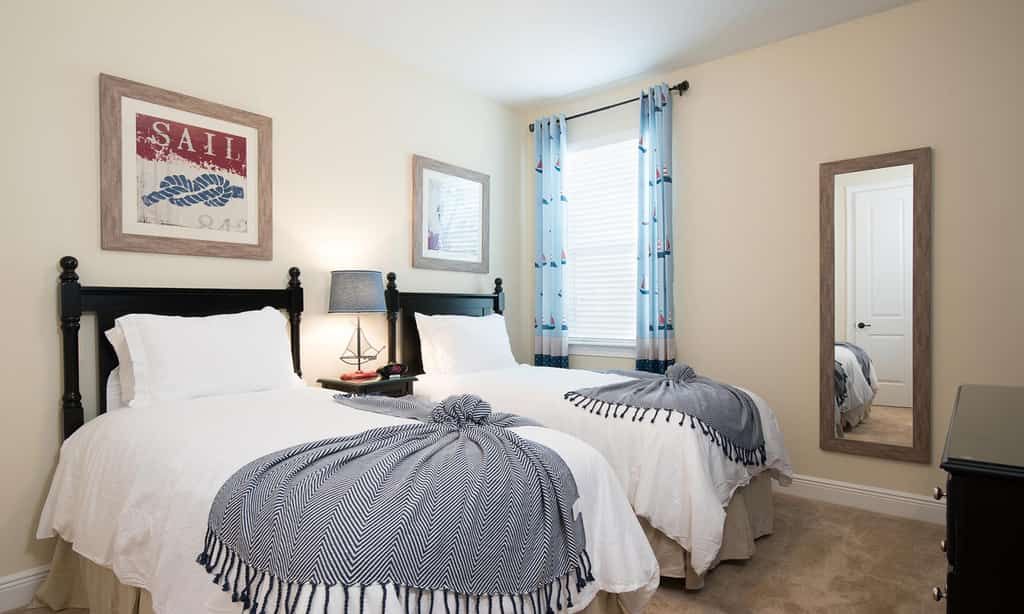 Spacious Graceful House with Kitchen at Encore