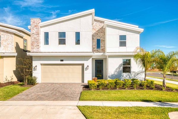 Stylish Home with Pool and Spa in Champions Gate