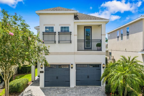 Airy House with Private Pool in Encore