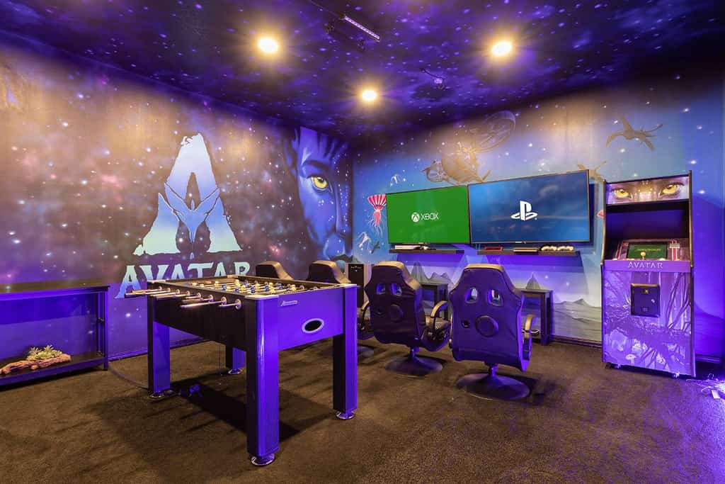Sleek Home with Stunning Game Room at Reunion
