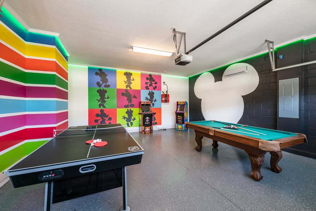 The Fun Camper Villa