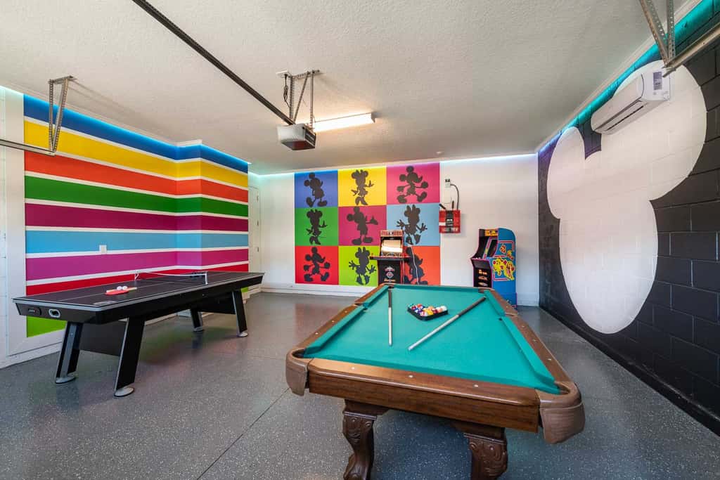 The Fun Camper Villa