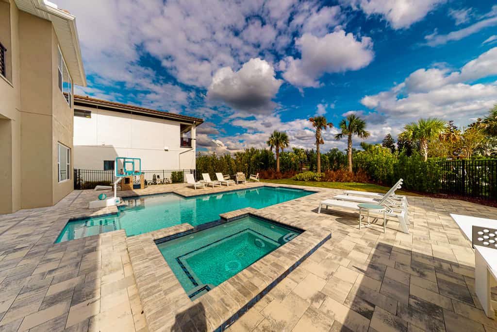 Bright Oasis with Home Theater at Reunion