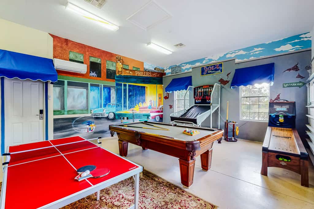 Gorgeous Golf-View Villa with Galactic Themed Bedroom at Reunion
