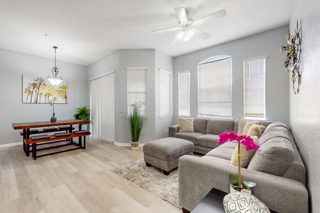 Family-Friendly Home w/Balcony, Shared Pool, Gym, Pool Table.