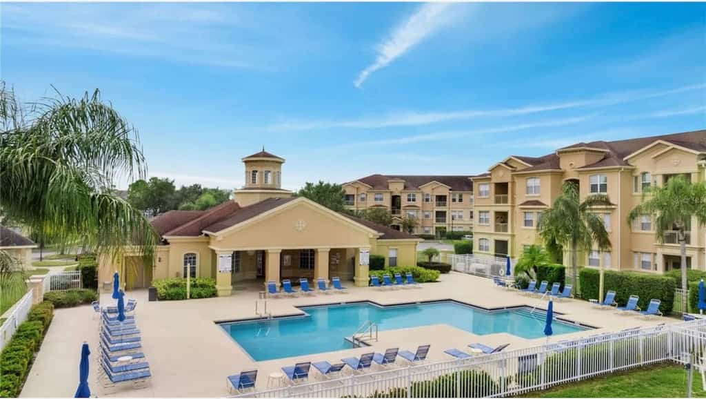 Family-Friendly Home w/Balcony, Shared Pool, Gym, Pool Table.