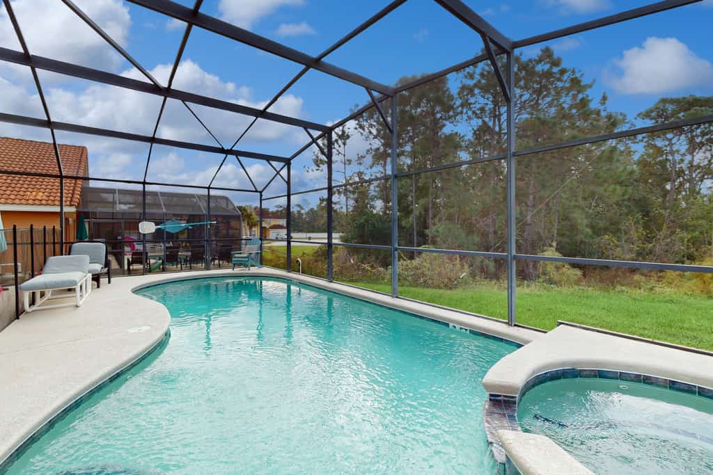 Wonderful Home For Theme Park Fun w/Private Pool, Game Room, WiFi, AC, Patio, WD