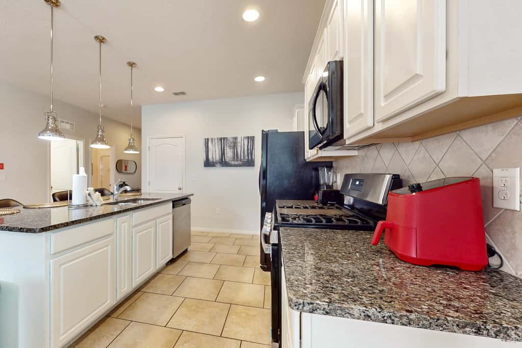 Lanai Luxury - Solterra