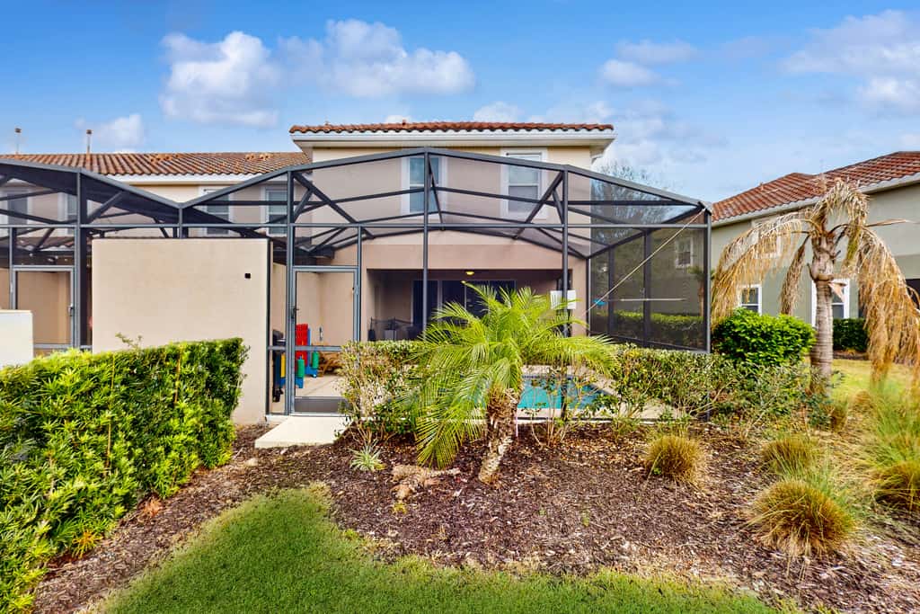 Lanai Luxury - Solterra