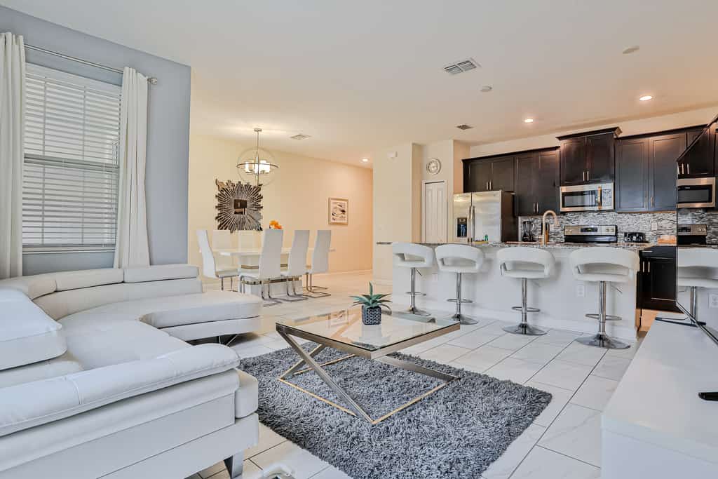 Modern townhome with private pool, hot tub, central AC, and private washer/dryer
