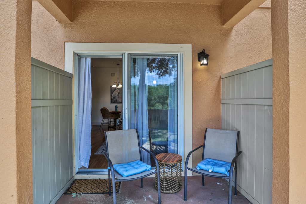 Mermaid Cove - Regal Palms Resort