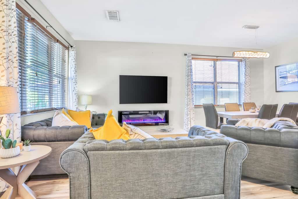 Dog-Friendly Home w/ Private Hot Tub, High-Speed WiFi, AC, Washer/Dryer & Patio